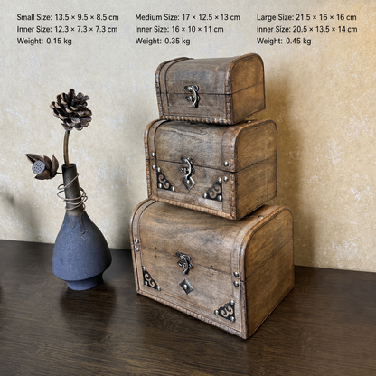 Antique-style locked jewelry box, desktop antique wooden box, old-fashioned prop jewelry box, original set in small, medium and large sizes.